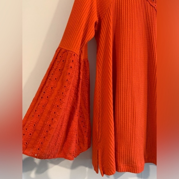 Excellent Condition, Free People "Parisian Nights" Long Sleeve Waffle Top, Sz XS - Picture 5 of 9